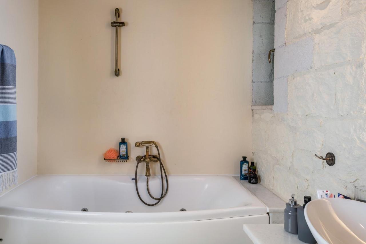 Boutique Villa Petra Amanda Heated Pool Optional Fílippos Екстериор снимка